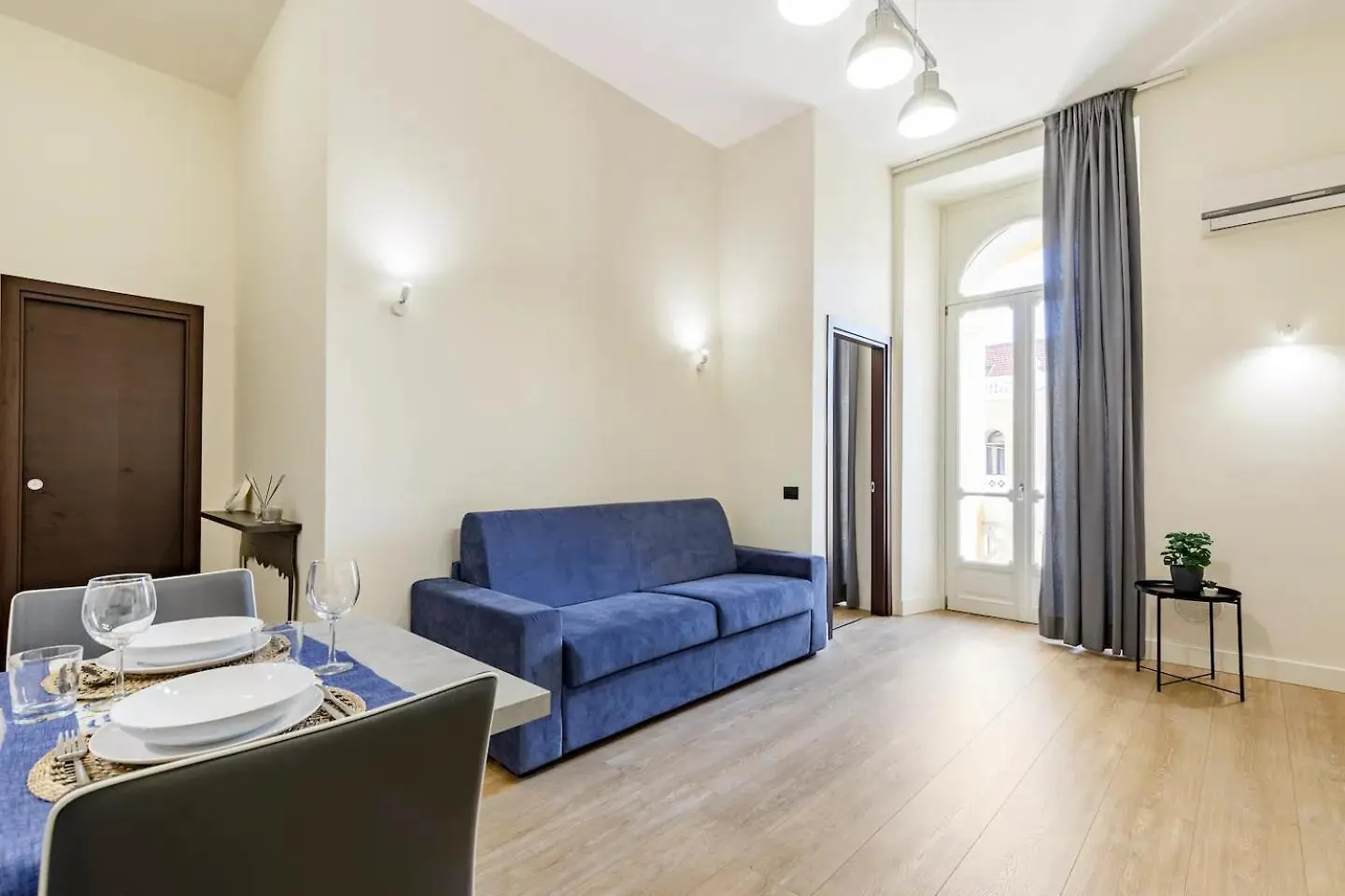 Duomo - Centro Storico E Metropolitana A Due Passi! Apartman Nápoly