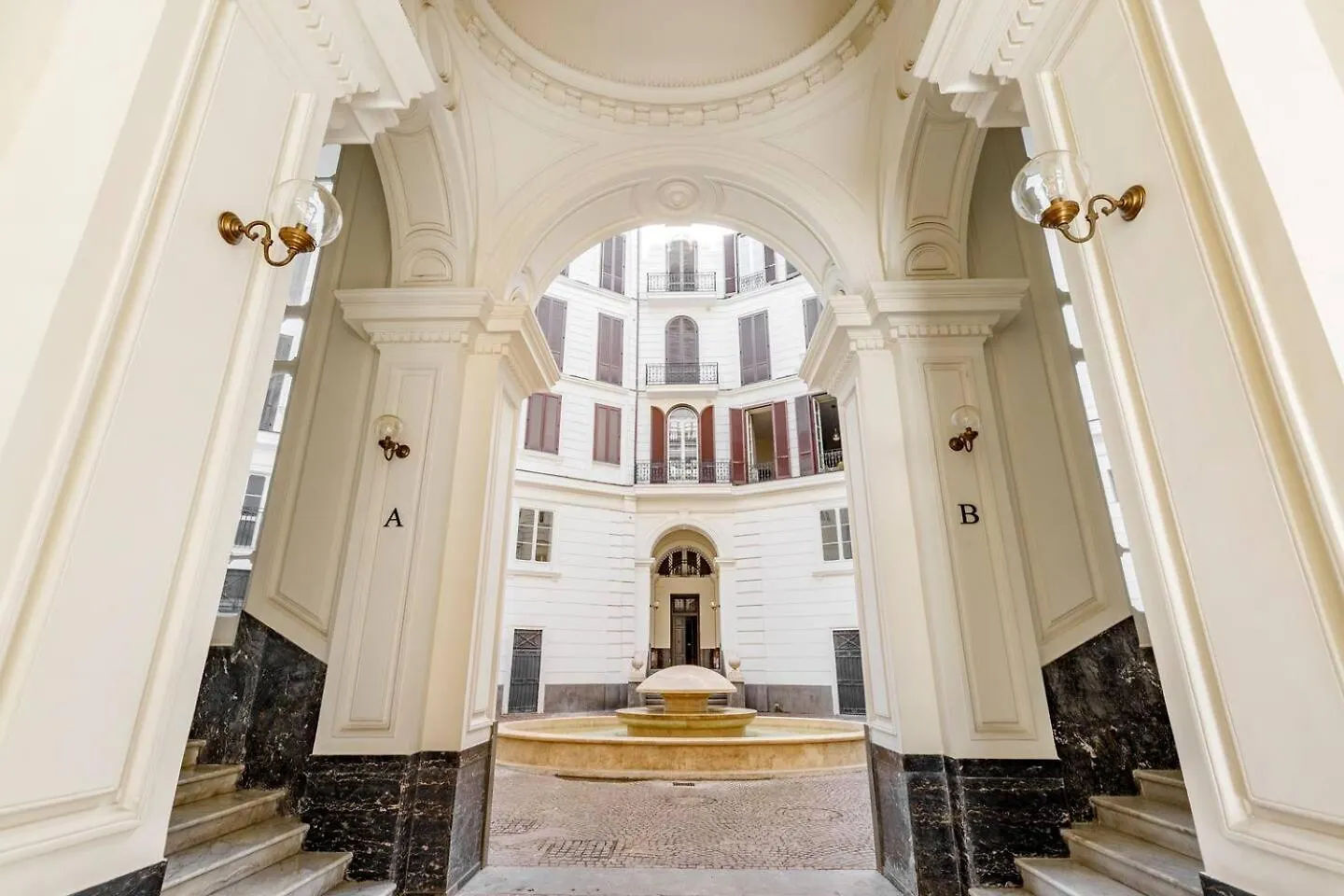 Duomo - Centro Storico E Metropolitana A Due Passi! Apartman Nápoly