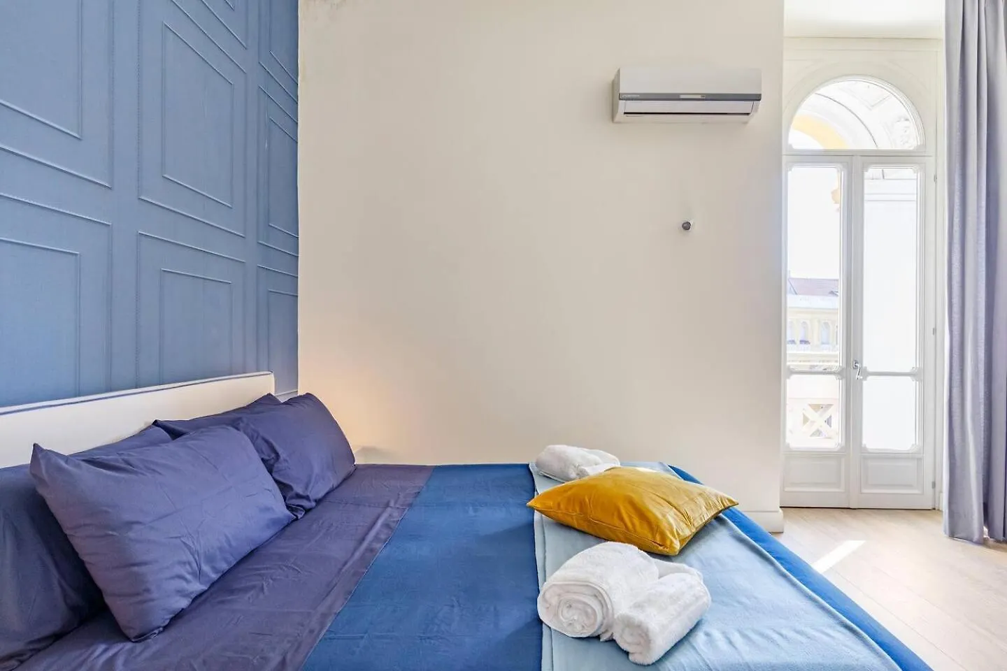 Duomo - Centro Storico E Metropolitana A Due Passi! Apartman Nápoly